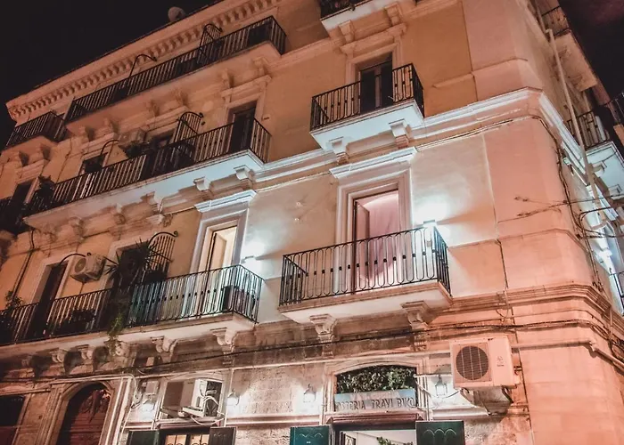 Hotel Palazzo Le Travi Bari